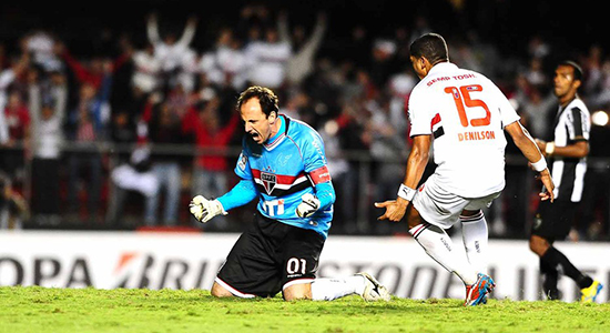 Рожжерио Сени забил уже третий мяч в текущем розыгрыше Либертадорес, Globoesporte.com 