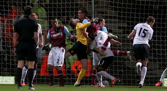 Де Хеа достается от Кэрролла, Getty images