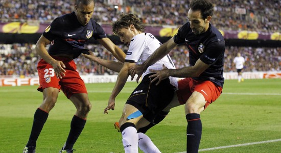 Хуанфран (справа) в матче против Валенсии, Getty Images