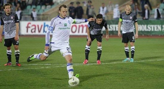 Гусев бьет пенальти, фото fcdynamo.kiev.ua