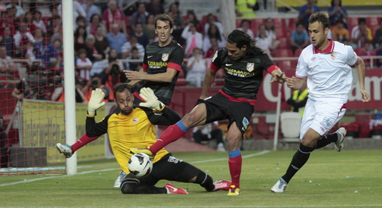 Фалькао в атаке, фото as.com