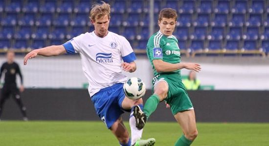 Громов в игре с Днепром, фото Станислав Ведмидь, Football.ua