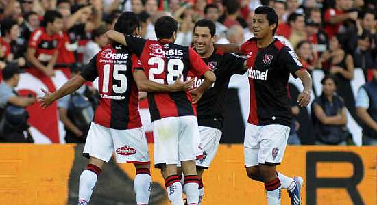 Прокаженные стремятся к чемпионству, ole.com.ar