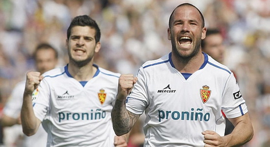 Апоньо (справа) оформил дубль, фото marca.com