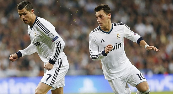 Криштиану Роналду и Месут Езил, Marca