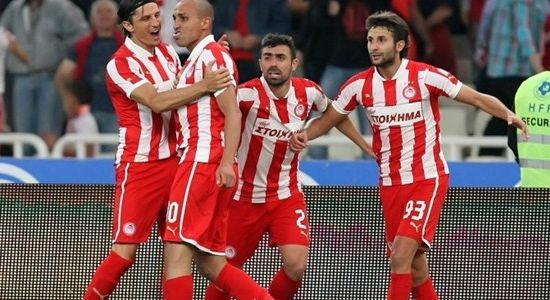 Олимпиакос оформил дубль, фото uefa.com