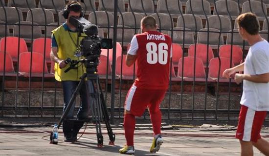 С другой стороны телевизора, © Евгений Анистрат Football.ua