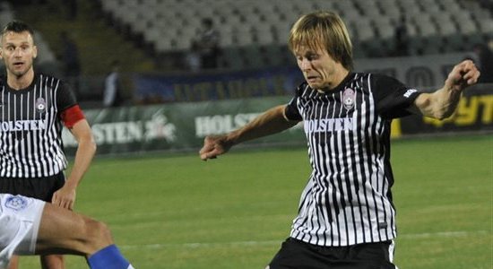 Дмитрий Хомченовский забил второй гол в этой встрече, фото Алексея Ковалева, Football.ua