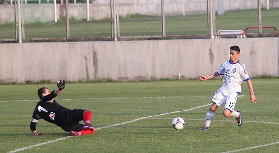 Медынский Фельде не забил. Забил Воронков. Фото fcdynamo.kiev.ua
