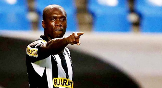 Кларенс Зеедорф, sambafoot.com