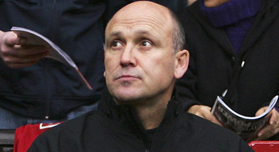 Майк Фелан, fm-base.co.uk