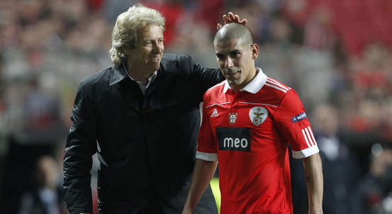 Жезус и Перейра, abola.pt