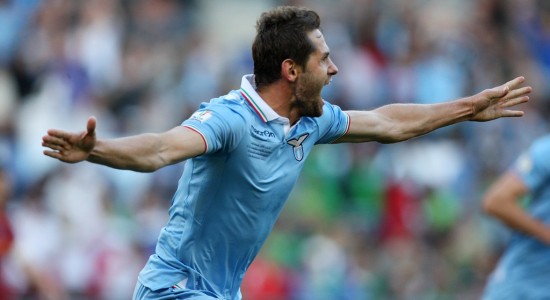 Сенад Лулич радуется забитому голу, Getty Images