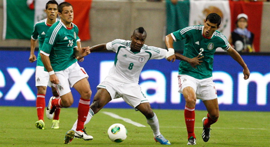 Идейе в борьбе с Эрнандесом и Родригесом, фото Getty Images