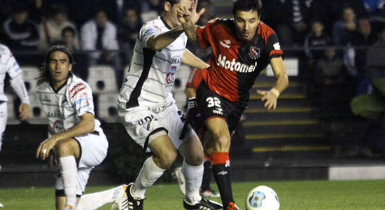 С мячом Игнасио Скокко, ole.com.ar