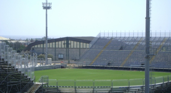 Стадион Ис Аренас