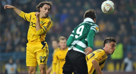 Рикки ван Вольфсвинкель забивает в ворота Металлиста, Getty Images