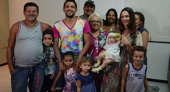 Матеус и его семья, globoesporte.com