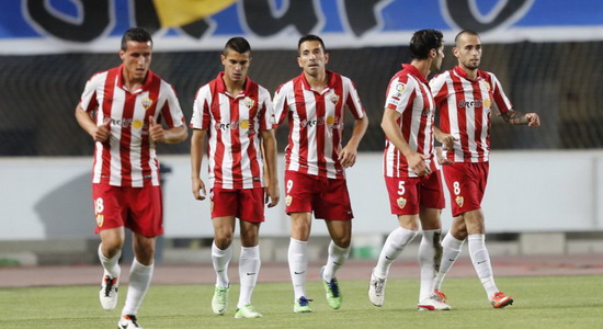 Чарлес (посредине) сделал дубль, фото as.com