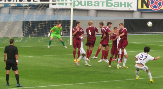 В Киеве главным оказалось противостояние Морозенко и Иванова, фото  Артура Валерко, Football.ua