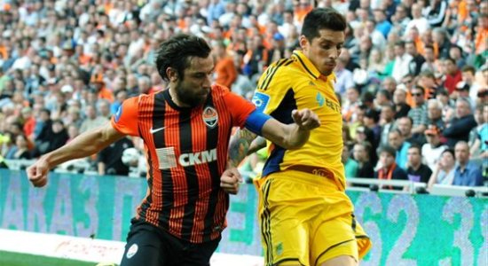 Дарио Срна в игре с Металлистом, фото Дмитрия Неймырка, Football.ua