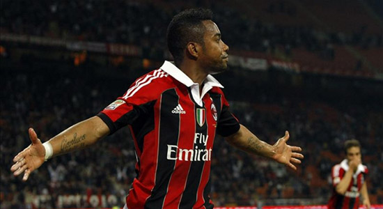 Робиньо, Action Images