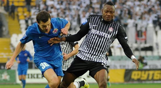 Александр Чижов против Лаки Идахора, фото Football.ua