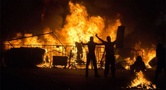 Беспорядки в Бразилии продолжаются, yahoo.com