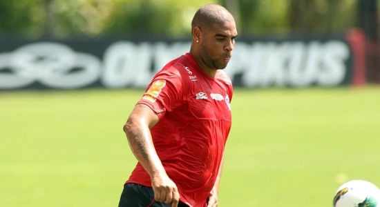 Адриано, sambafoot.com