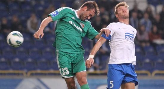 Мандзюк в игре против Ворсклы, фото Станислав Ведмидь, Football.ua