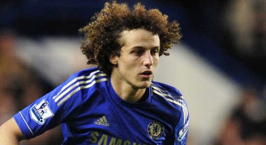 Давид Луис, AFP