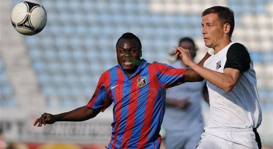 Доминик Адийя против Андрея Гитченко, фото google.com