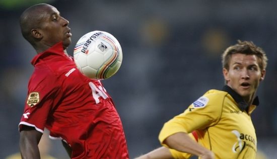 Дуглас (слева), fcupdate.nl