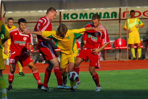 Крымтеплица - Прикарпатье, фото fc-kt.com
