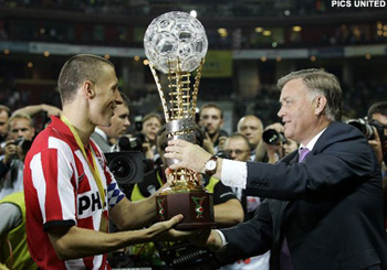 Первый трофей в сезоне для ПСВ