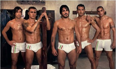 Найдите нашего героя :)