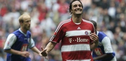 Лука Тони начал с результативного удара, АР