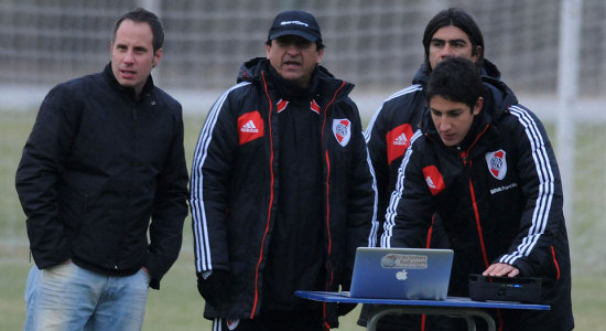 Рамон Диас и его тренерский штаб, FotoBAIRES