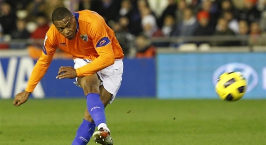 Жулио Баптишта, Reuters