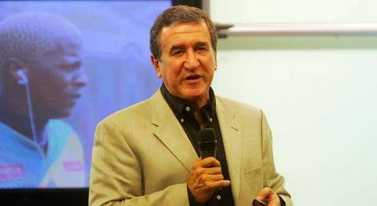 Карлос Альберто Паррейра, estadao.com.br