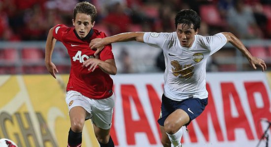 Аднан Янузай (слева), skysports.com