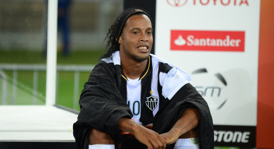 Роналдиньо, AFP