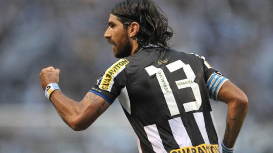 Себастьян Абреу, фото AGIF