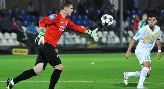 Пидкивка в игре против донецкого Металлурга, фото Михаих Масловский, Football.ua