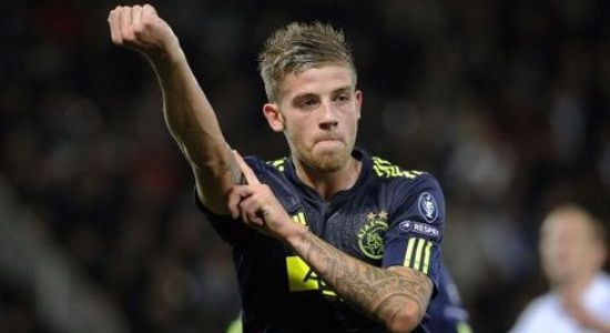 Тоби Альдервейрельд, Reuters