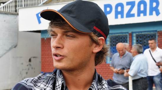 Адем Льяйич, footballerpics.com