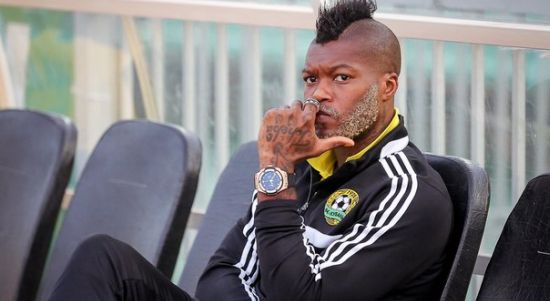 Джибриль Сиссе суров, фото sportdialog.ru