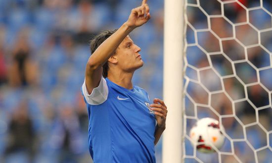 Воссен выбыл на неопределенный срок, krcgenk.be