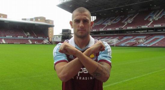 Младен Петрич, whufc.com