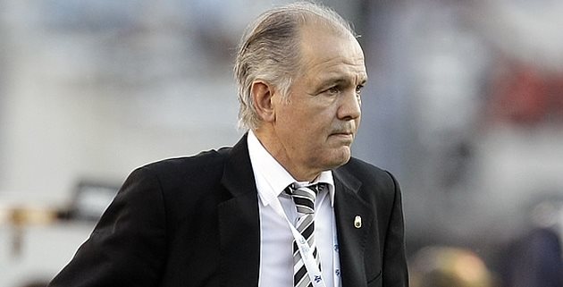 Алехандро Сабелья, AP